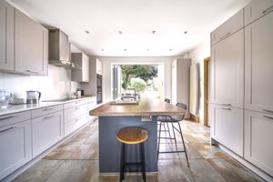 Kitchen- click for photo gallery